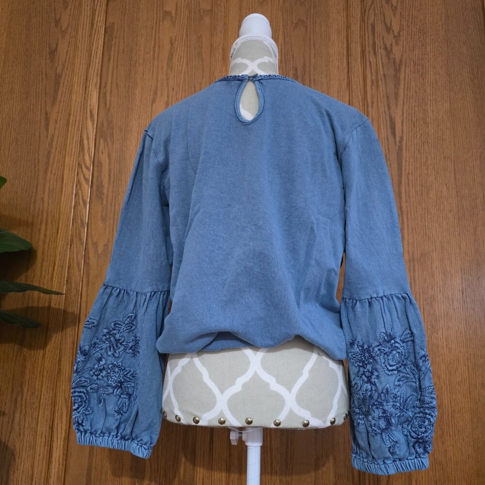 Boho Embroidered Shirt - Picture 4 of 5